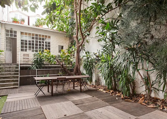 Διαμέρισμα Central, Charming, Quiet, Garden And Parking Lisboa